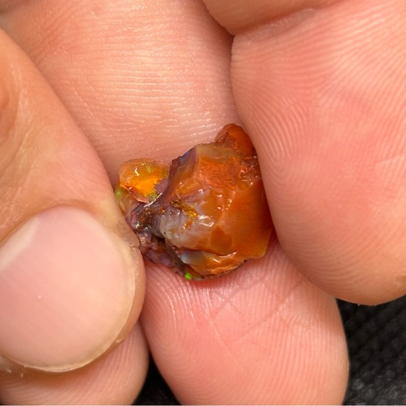 Natural Mexican Fire Opal Specimen Prism With An Array Of Natural Shapes - Picture 8 of 10